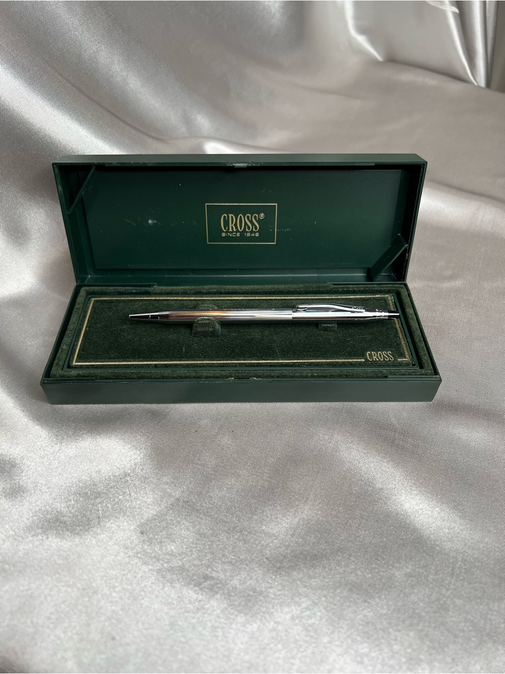 Vintage CROSS Classic Century Chrome Ballpoint Pen with Green Velvet Gift Box